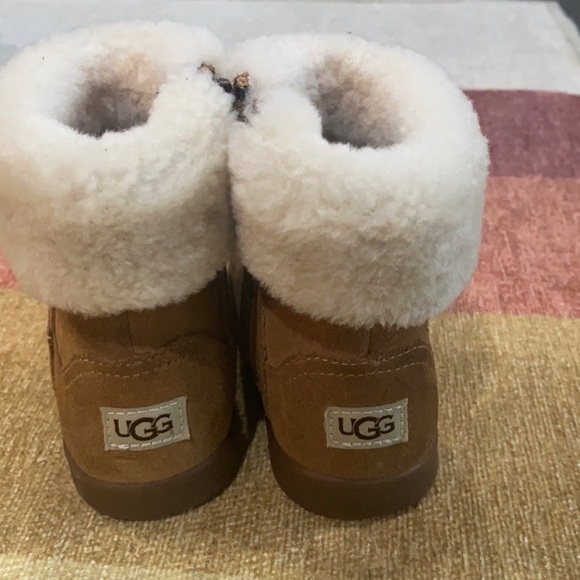UGG Other - Ugg Boots for toddlers size 7